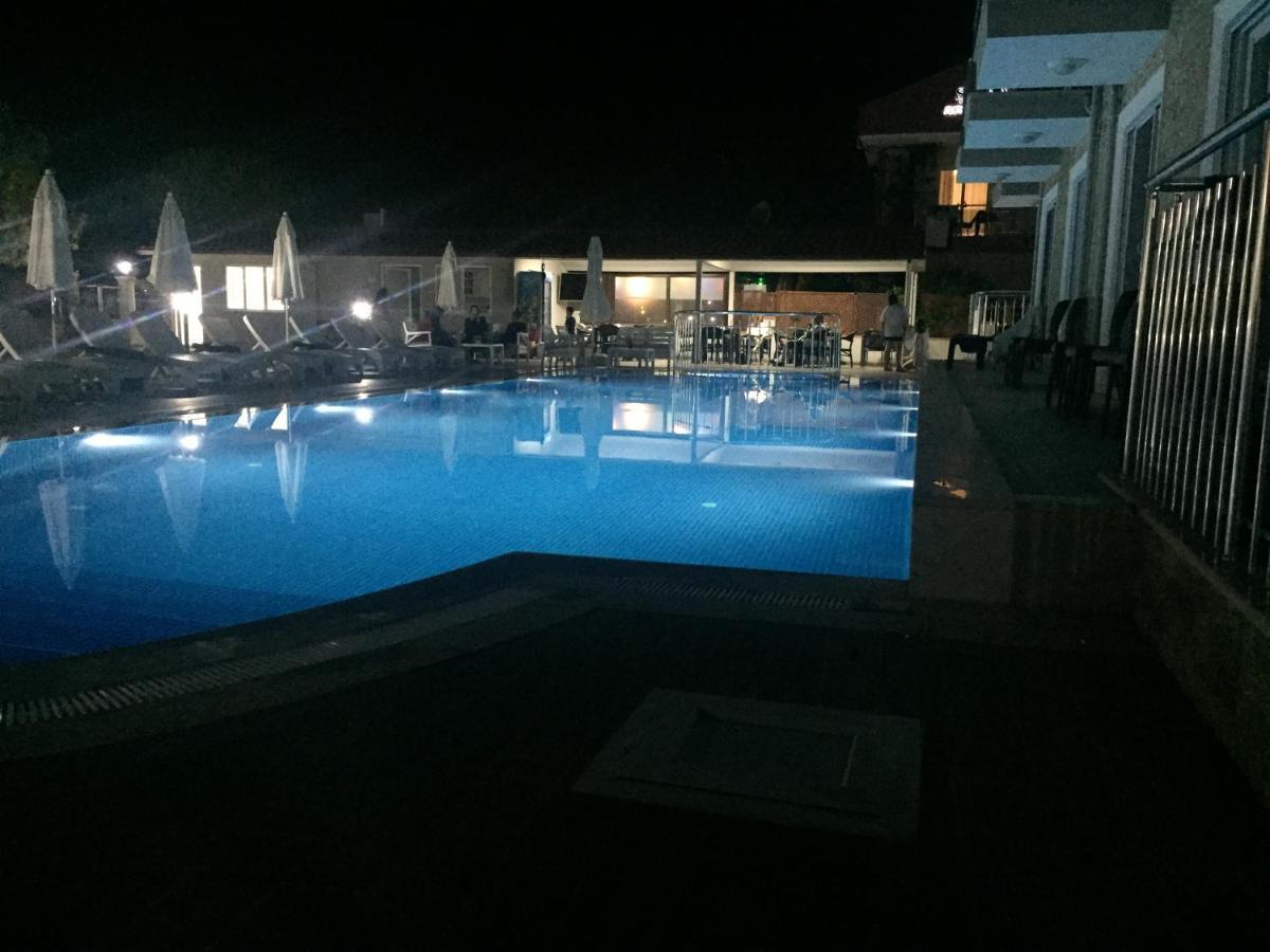 Vespera Hotel 达利安 外观 照片