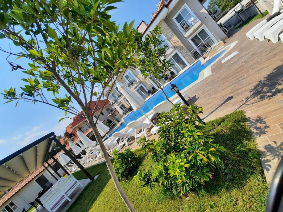 Vespera Hotel 达利安 外观 照片