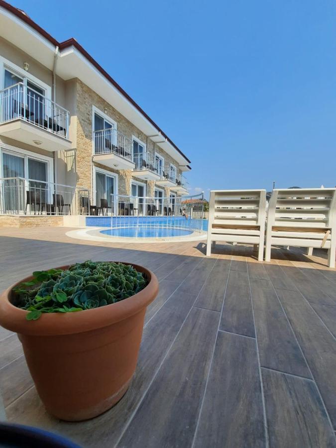 Vespera Hotel 达利安 外观 照片