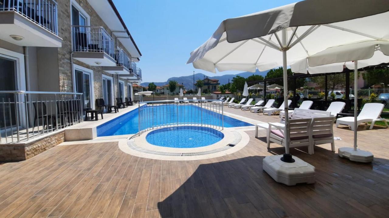 Vespera Hotel 达利安 外观 照片