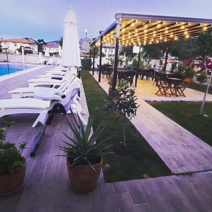 Vespera Hotel 达利安 外观 照片