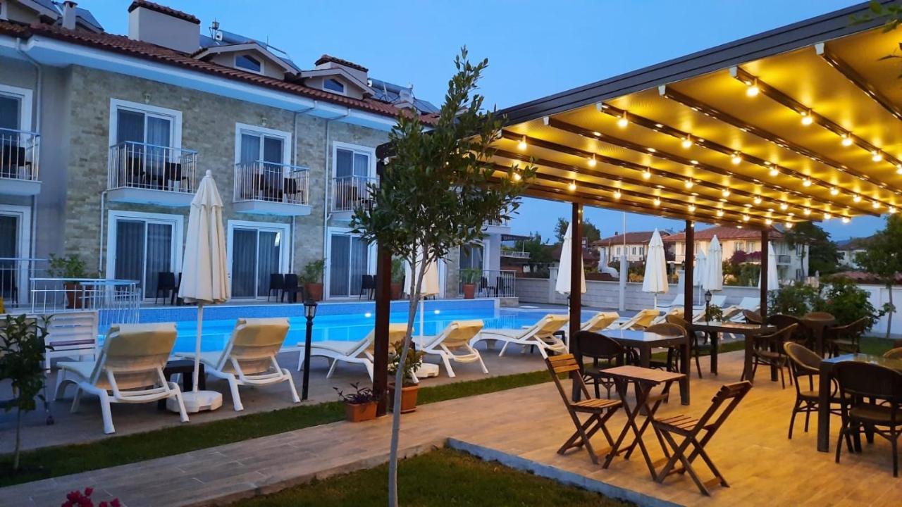 Vespera Hotel 达利安 外观 照片
