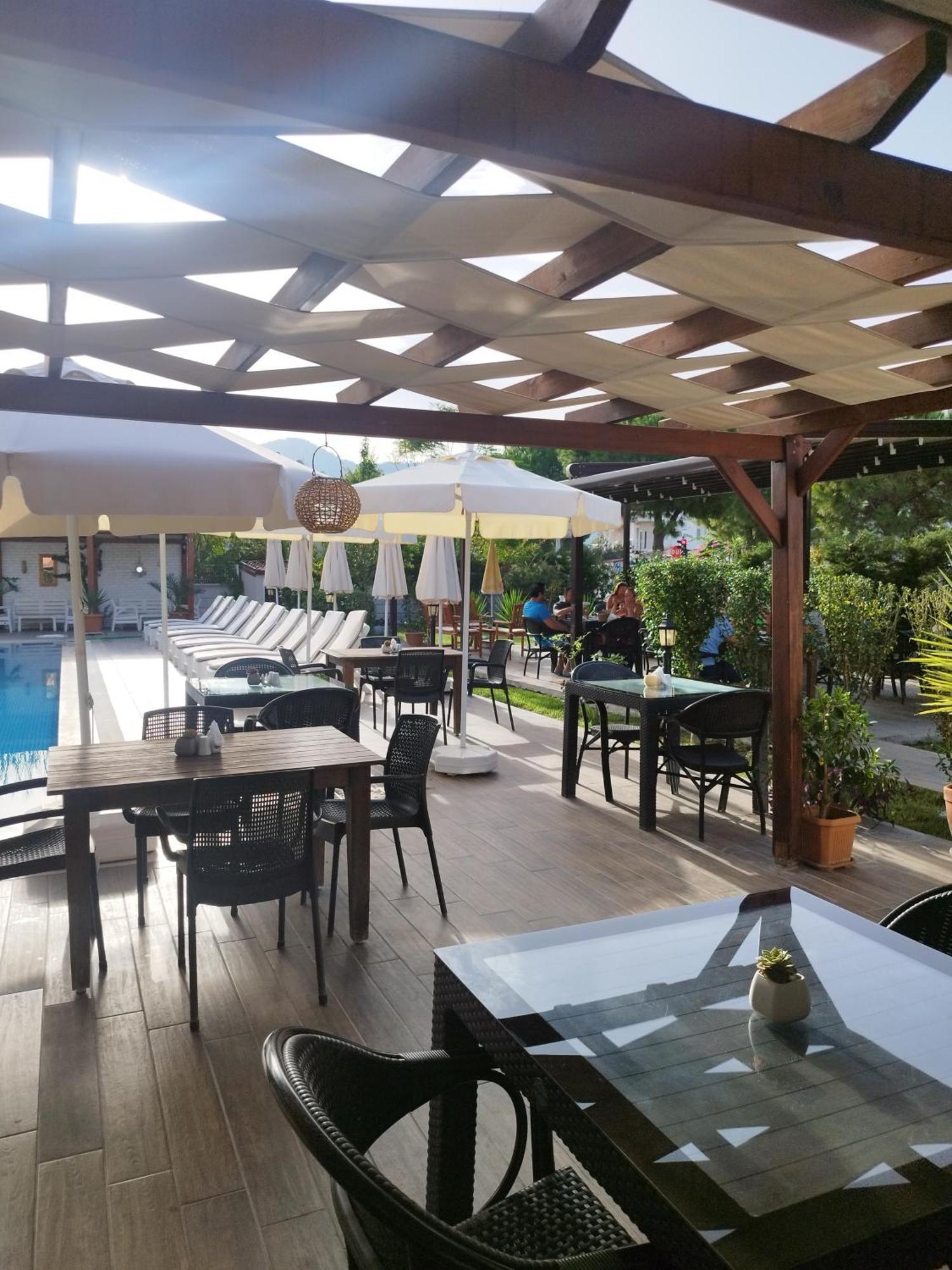 Vespera Hotel 达利安 外观 照片